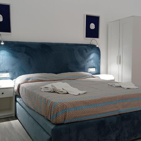 Residenza Napoletana Leilighet Napoli Eksteriør bilde